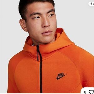 Nike Men's Sportswear Tech Fleece Full-Zip Windrunner Jacket Small Orange